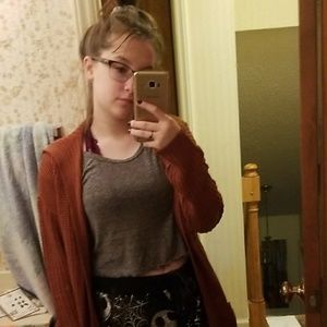 Meet your Posher, Dawn